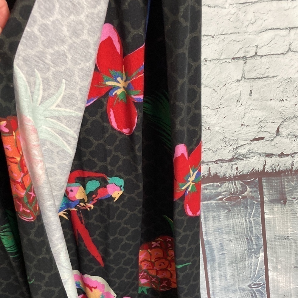 Soft Surroundings Wear Anywhere Tropical Floral Faux Wrap Maxi Dress Vacation - Picture 6 of 16
